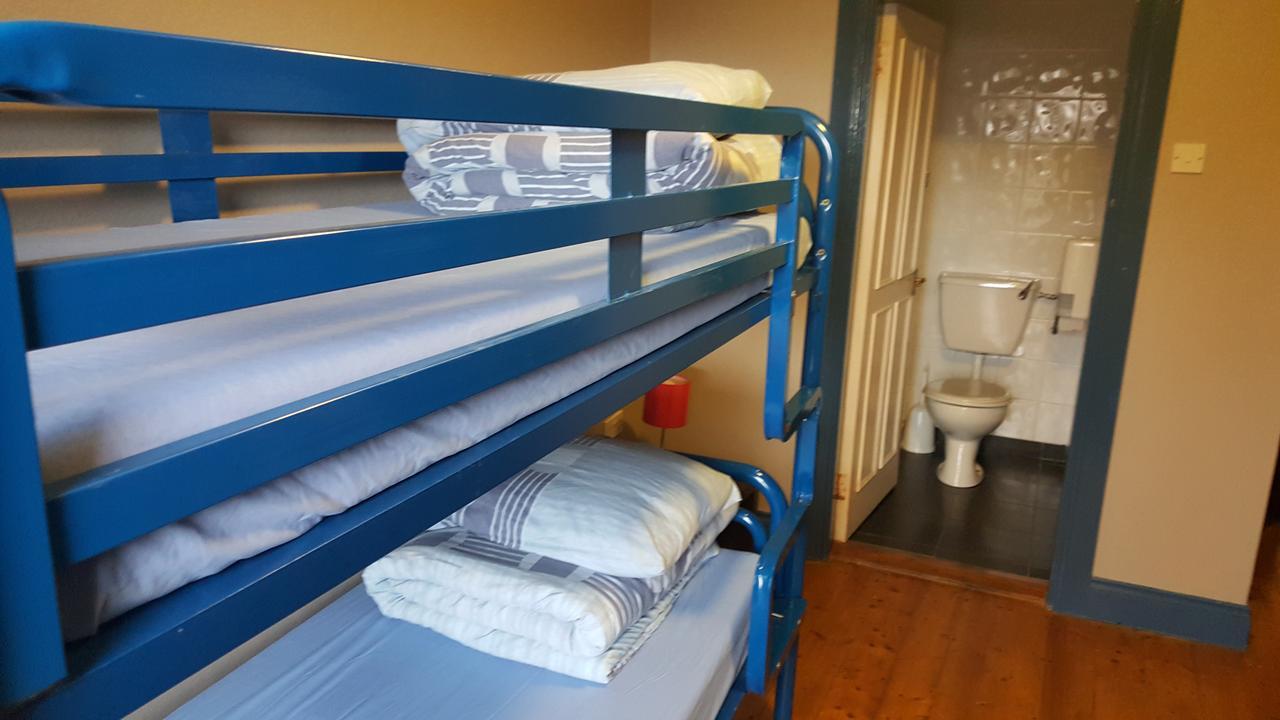 康尼马拉旅舍 - 思立普区 里南 外观 照片